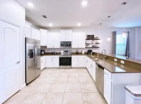 1454 Rolling Fairway Drive Davenport FL 33896