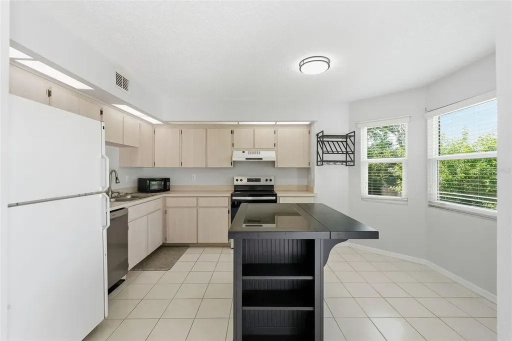 7363 62nd Avenue N Pinellas Park FL 33781
