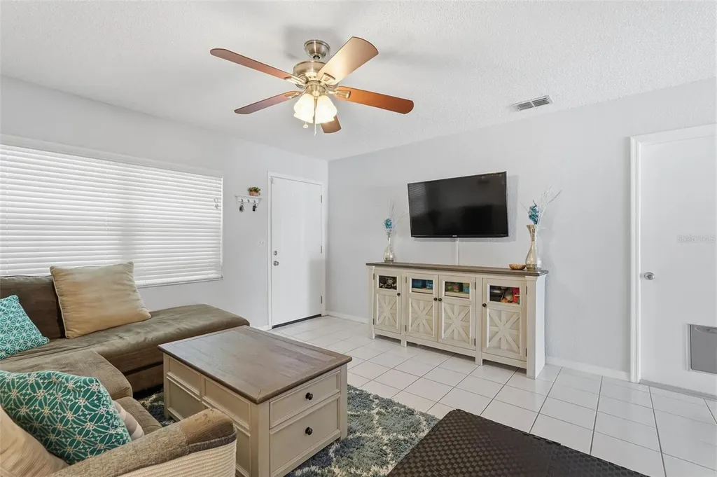 7363 62nd Avenue N Pinellas Park FL 33781