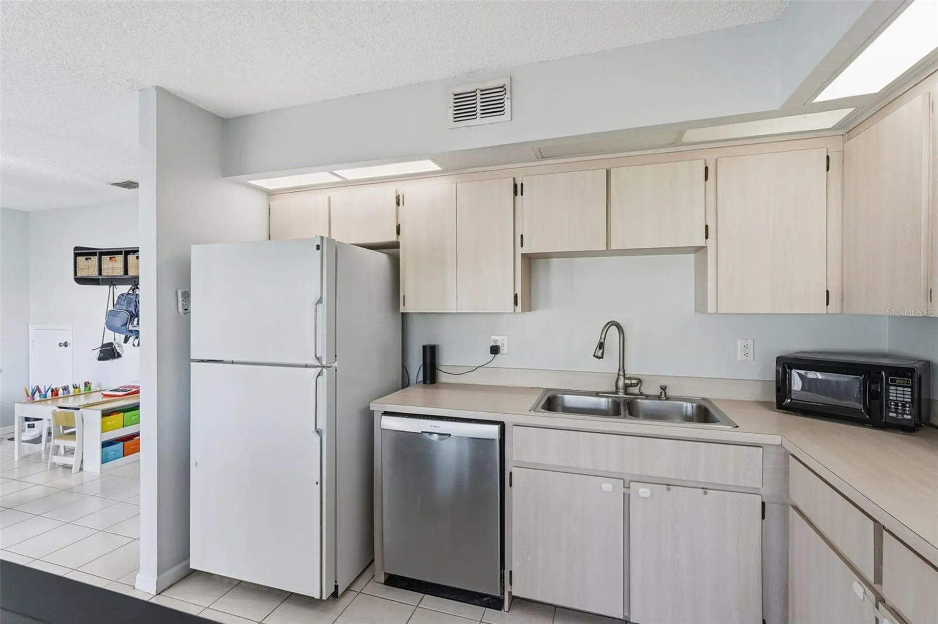 7363 62nd Avenue N Pinellas Park FL 33781