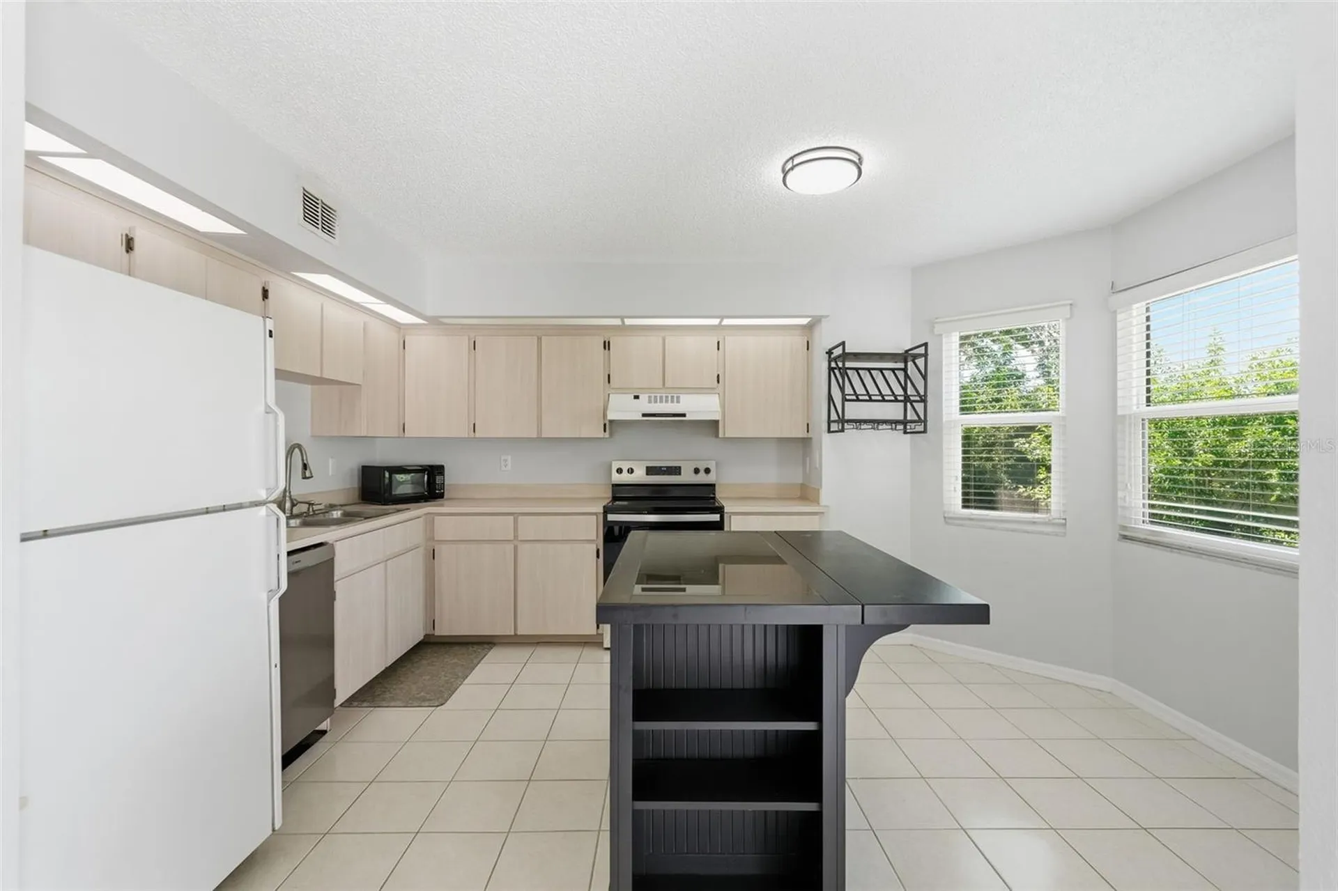 7363 62nd Avenue N Pinellas Park FL 33781