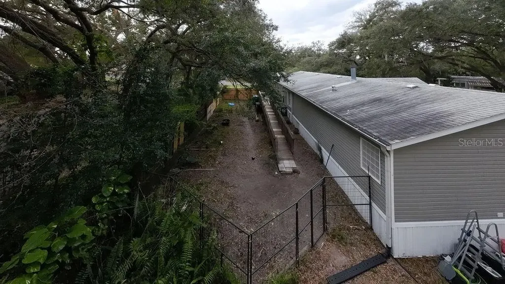 13811 County Road 109d Lady Lake FL 32159