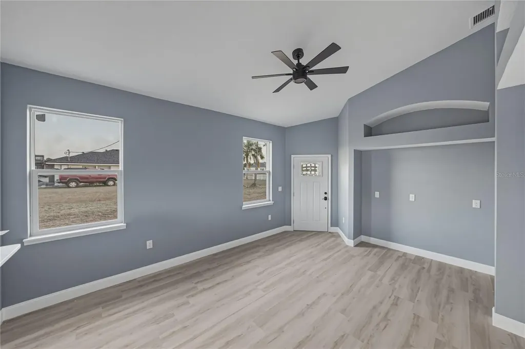 7391 Orlando Drive Lake Wales FL 33855