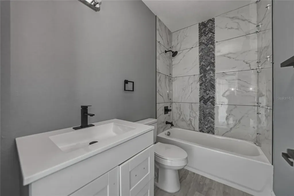 7391 Orlando Drive Lake Wales FL 33855