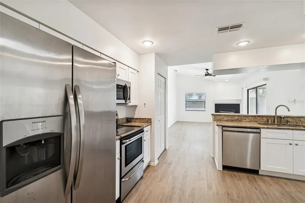 11903 Steppingstone Boulevard Tampa FL 33635