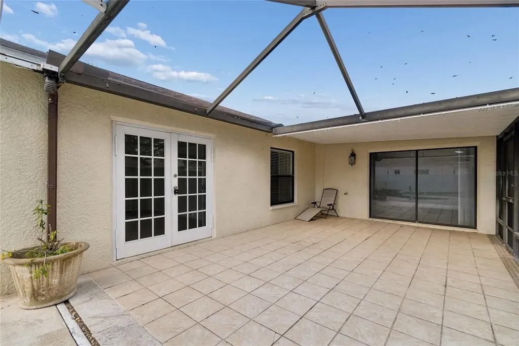 11903 Steppingstone Boulevard Tampa FL 33635