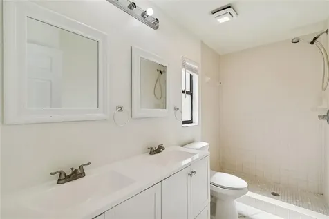 11903 Steppingstone Boulevard Tampa FL 33635