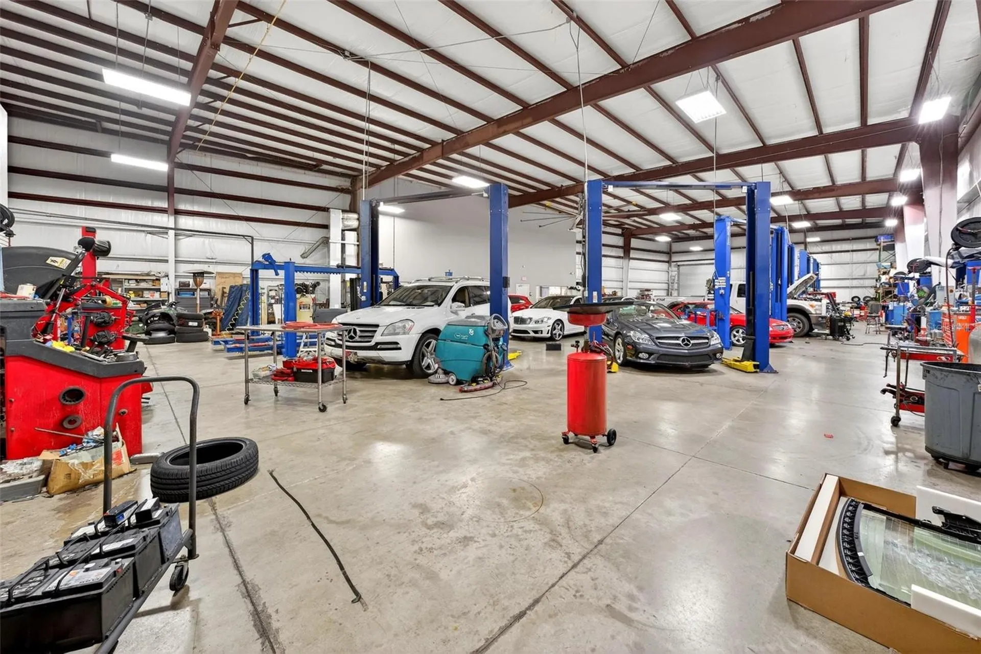 551 S Econ Circle Oviedo FL 32765
