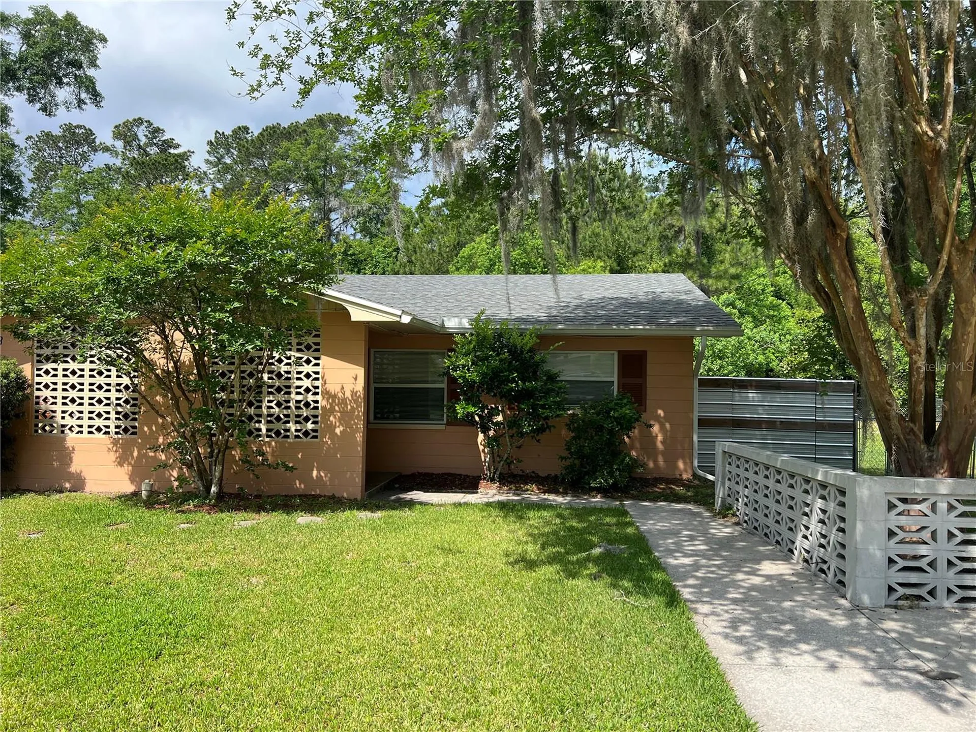 3706 NW 45th Street Gainesville FL 32607