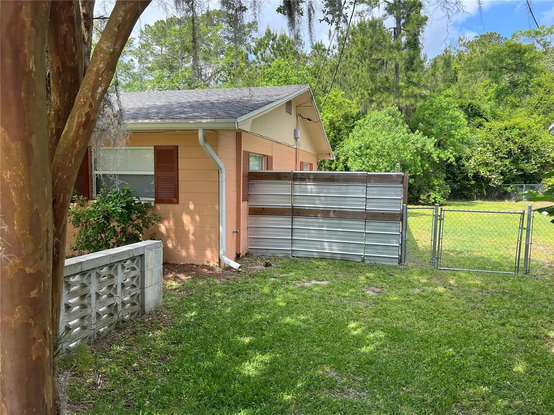 3706 NW 45th Street Gainesville FL 32607