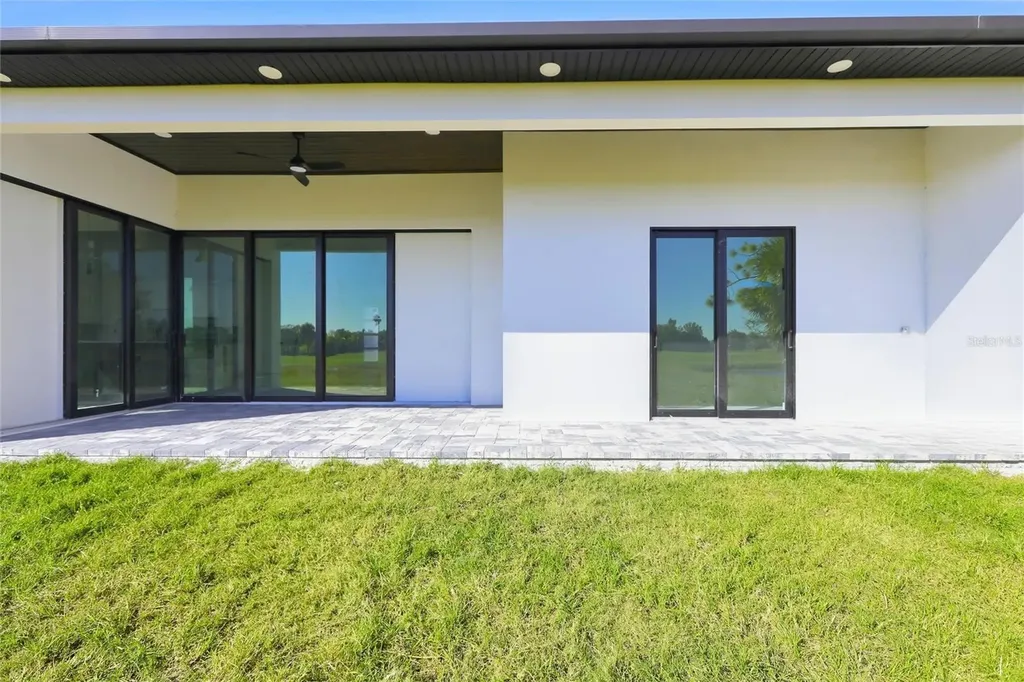 17 Long Meadow Road Rotonda West FL 33947