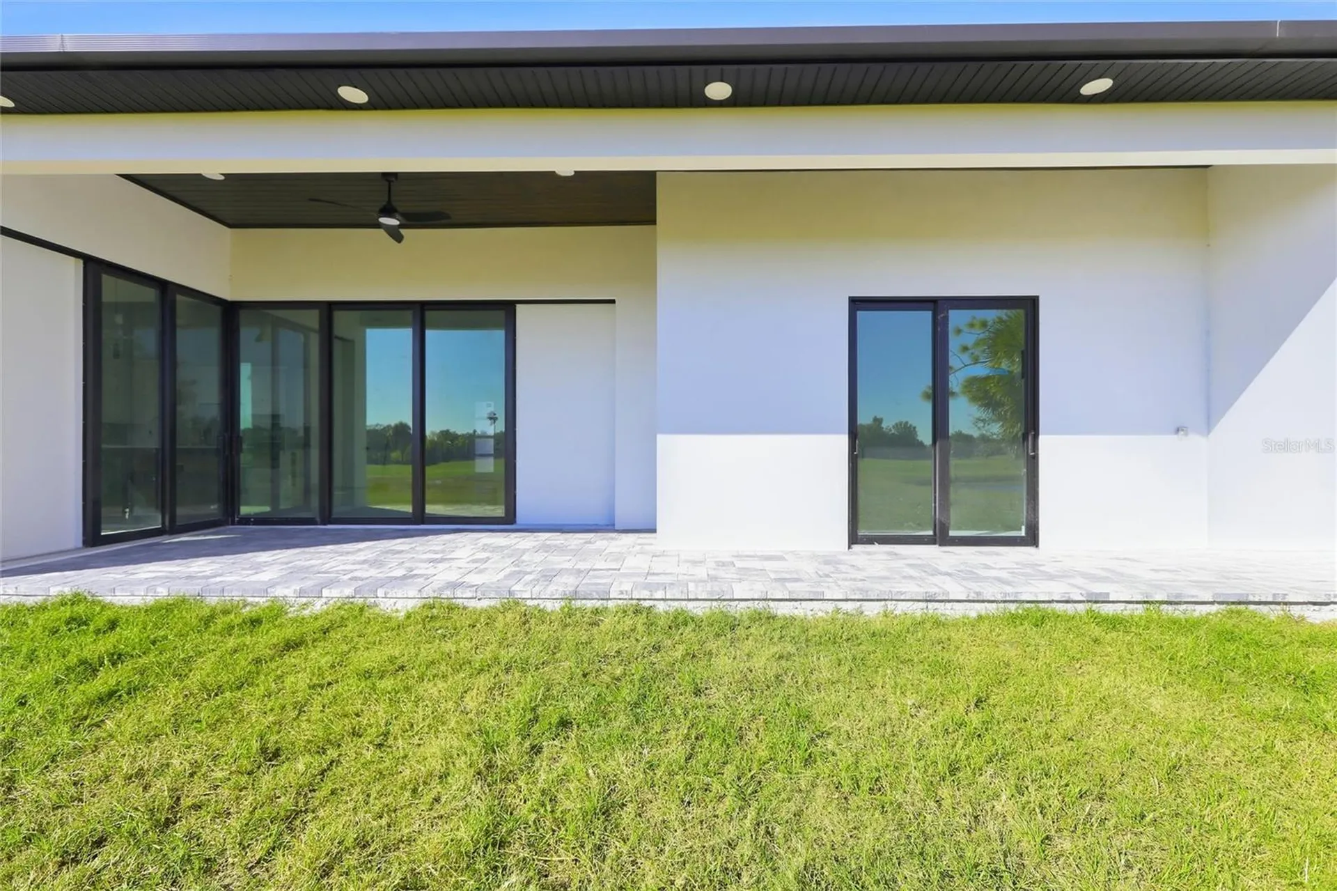 17 Long Meadow Road Rotonda West FL 33947