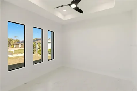 17 Long Meadow Road Rotonda West FL 33947