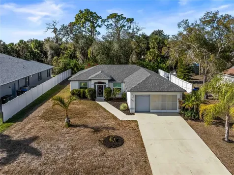 4985 Beckham Street North Port FL 34288