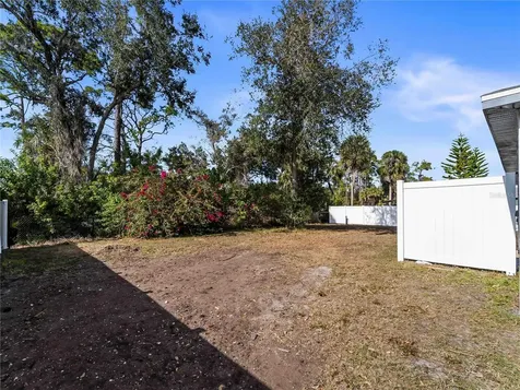4985 Beckham Street North Port FL 34288