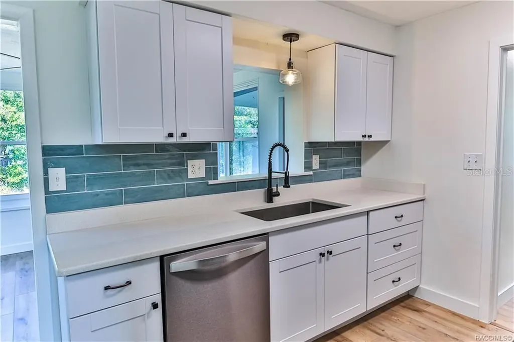 9 James Court Beverly Hills FL 34465
