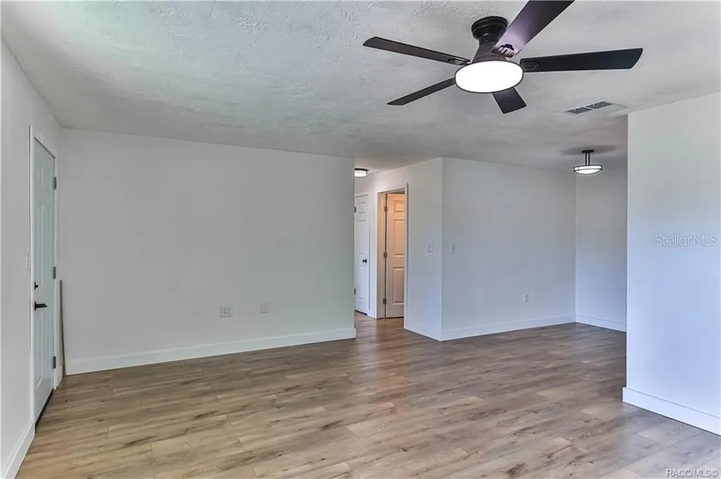 9 James Court Beverly Hills FL 34465