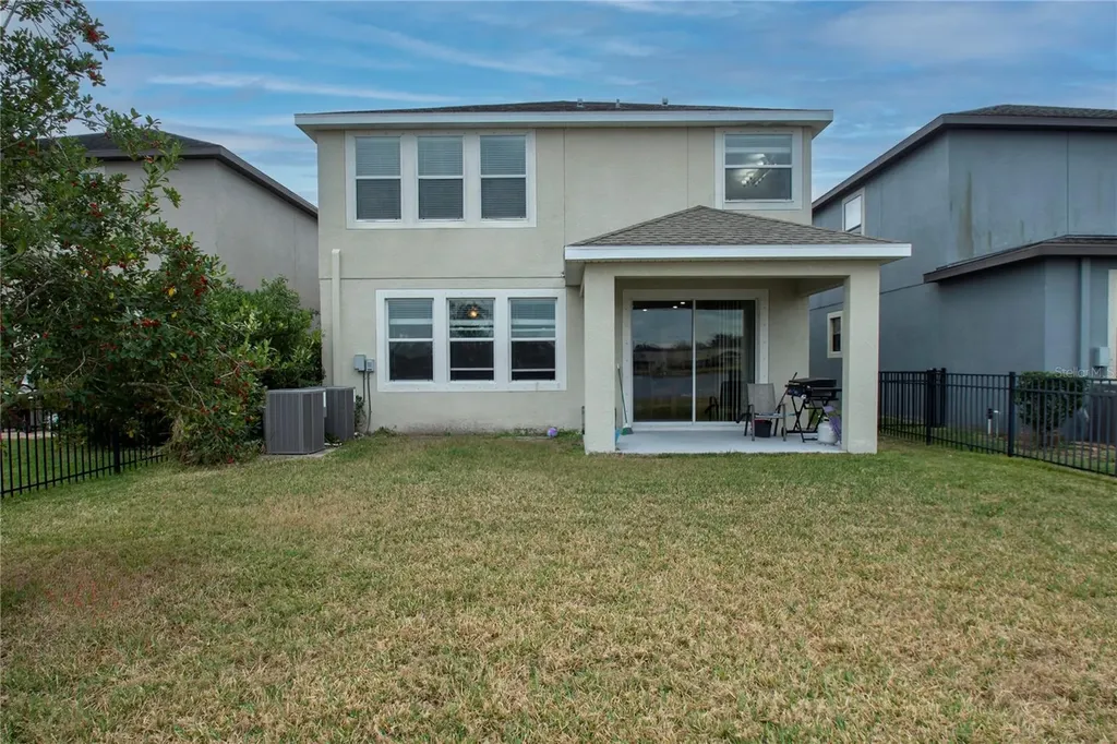 10158 Newminster Loop Ruskin FL 33573