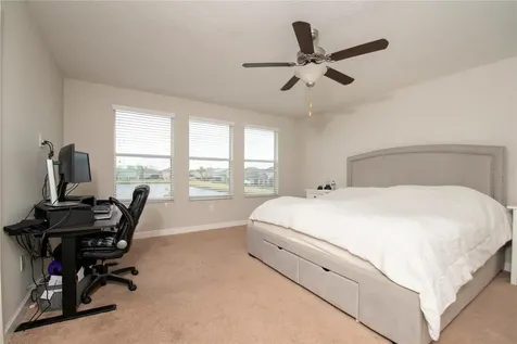 10158 Newminster Loop Ruskin FL 33573