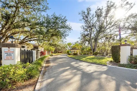 19505 Quesada Avenue Port Charlotte FL 33948