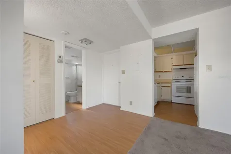 19505 Quesada Avenue Port Charlotte FL 33948