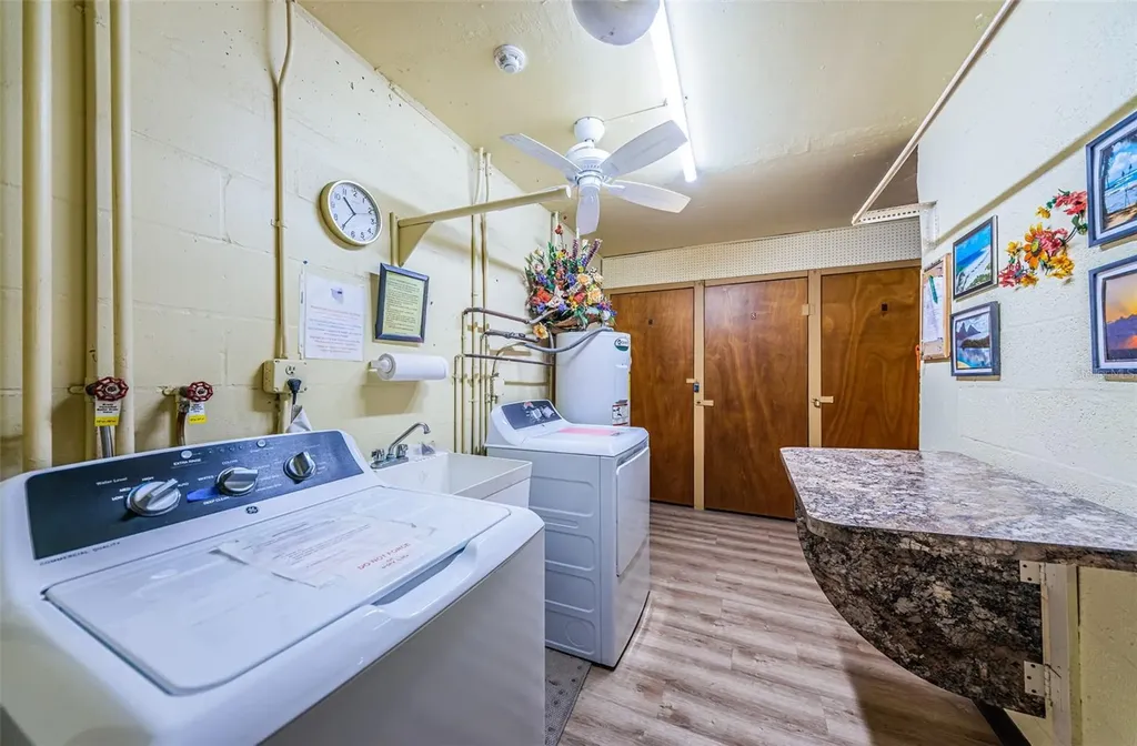 4525 Cove Circle St Petersburg FL 33708