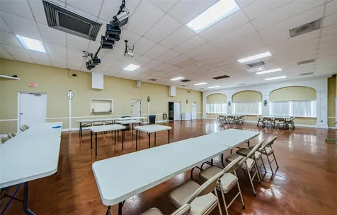 4525 Cove Circle St Petersburg FL 33708