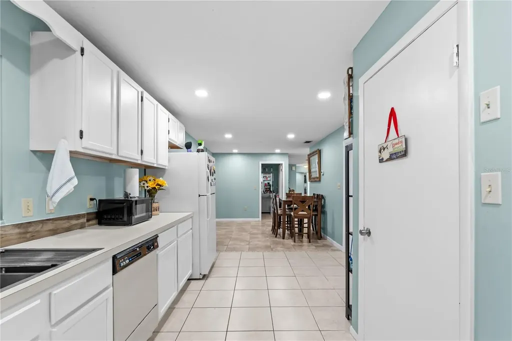 32530 Purdum Avenue Leesburg FL 34788