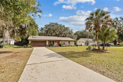32530 Purdum Avenue Leesburg FL 34788