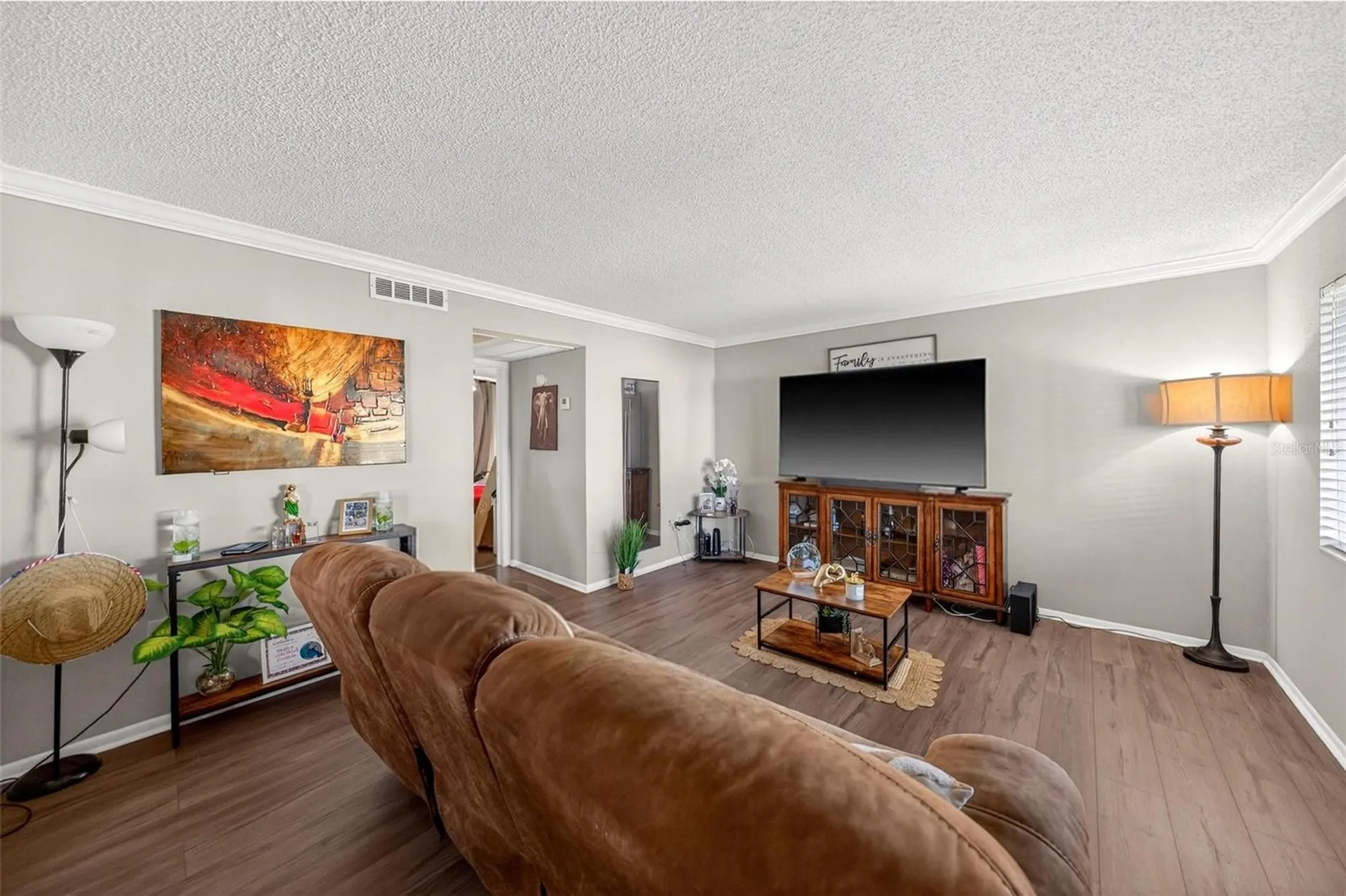 115 Oyster Bay Circle Altamonte Springs FL 32701