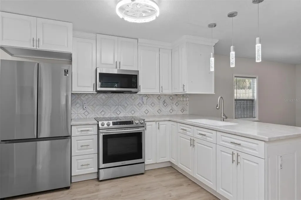 193 Gladys Avenue Inglis FL 34449