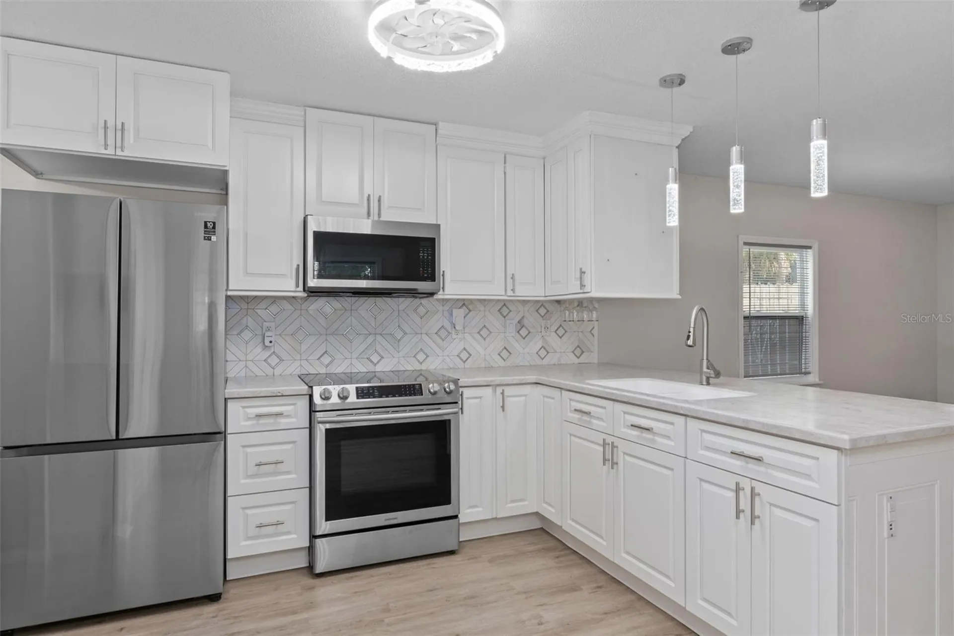 193 Gladys Avenue Inglis FL 34449