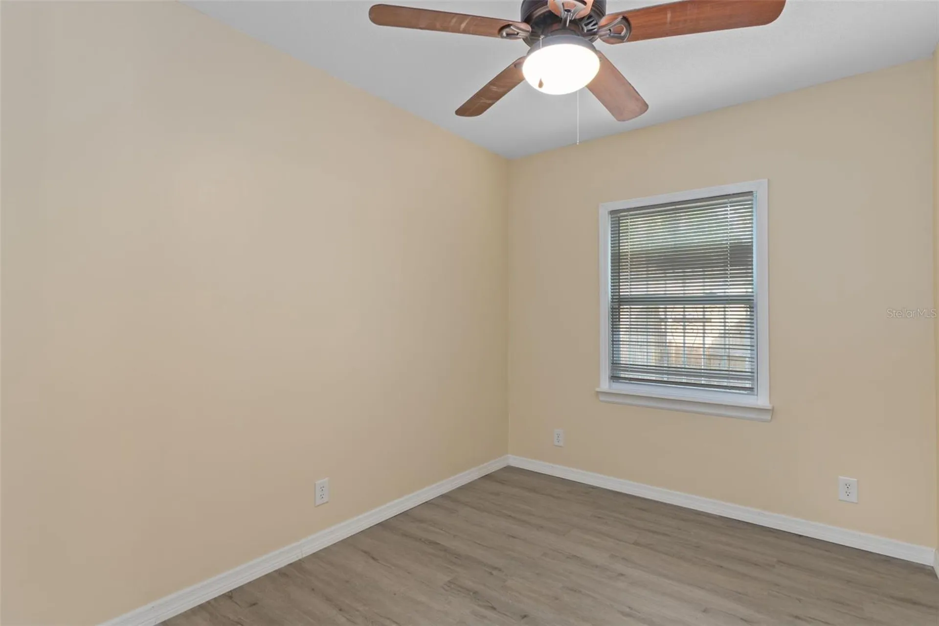 193 Gladys Avenue Inglis FL 34449