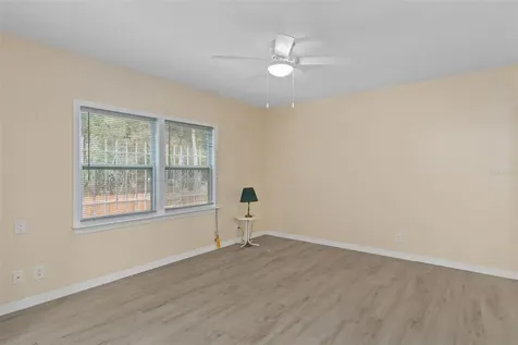 193 Gladys Avenue Inglis FL 34449