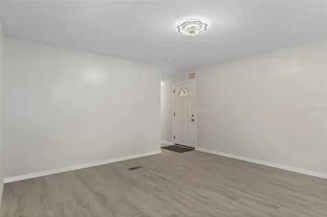 193 Gladys Avenue Inglis FL 34449
