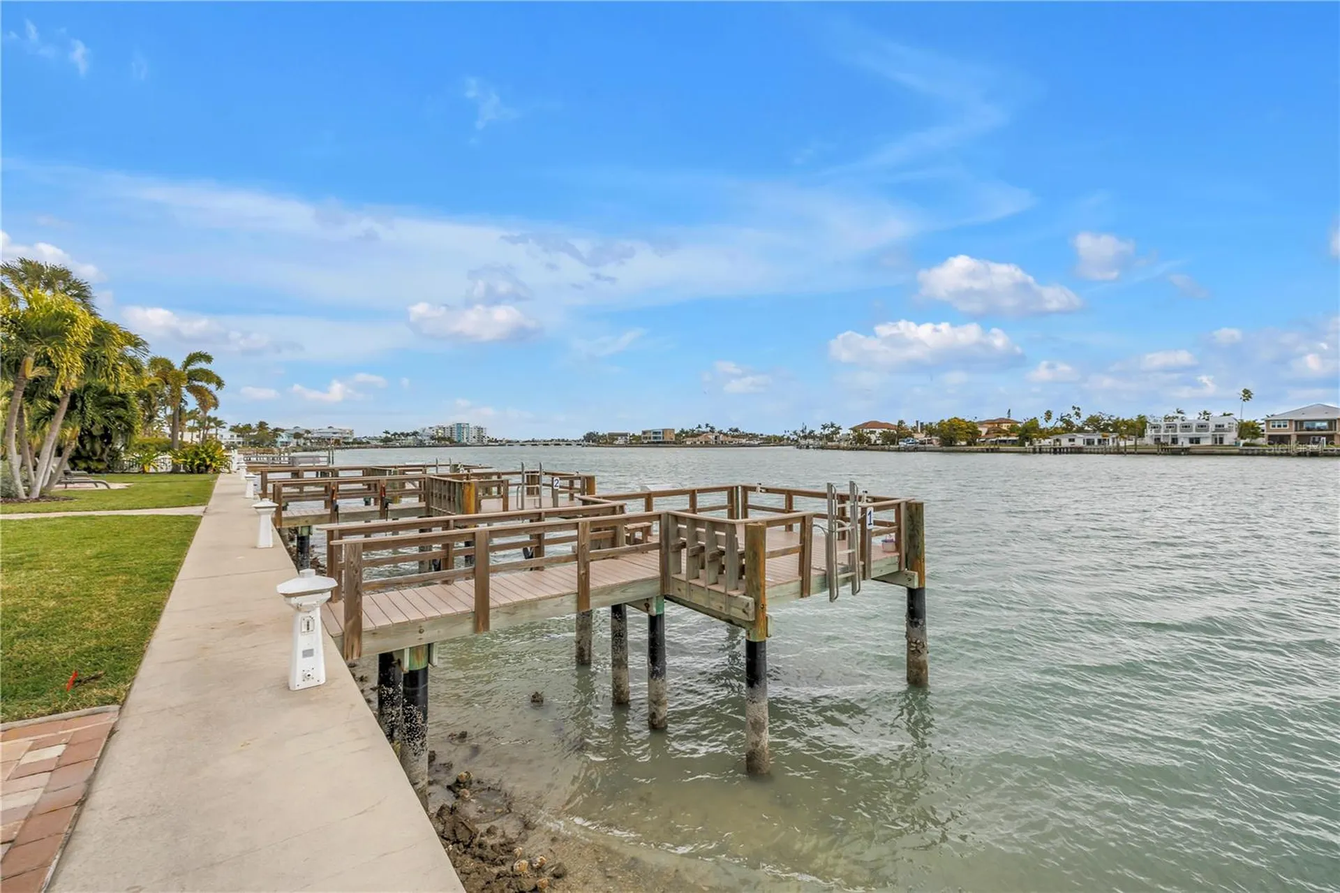 10265 Gulf Boulevard St Petersburg FL 33706