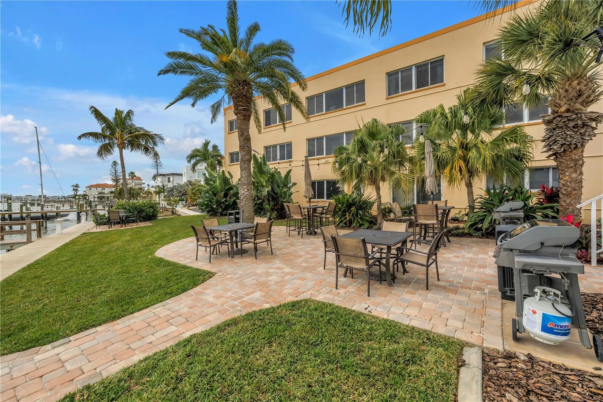 10265 Gulf Boulevard St Petersburg FL 33706