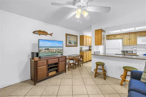 10265 Gulf Boulevard St Petersburg FL 33706