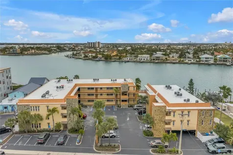 10265 Gulf Boulevard St Petersburg FL 33706