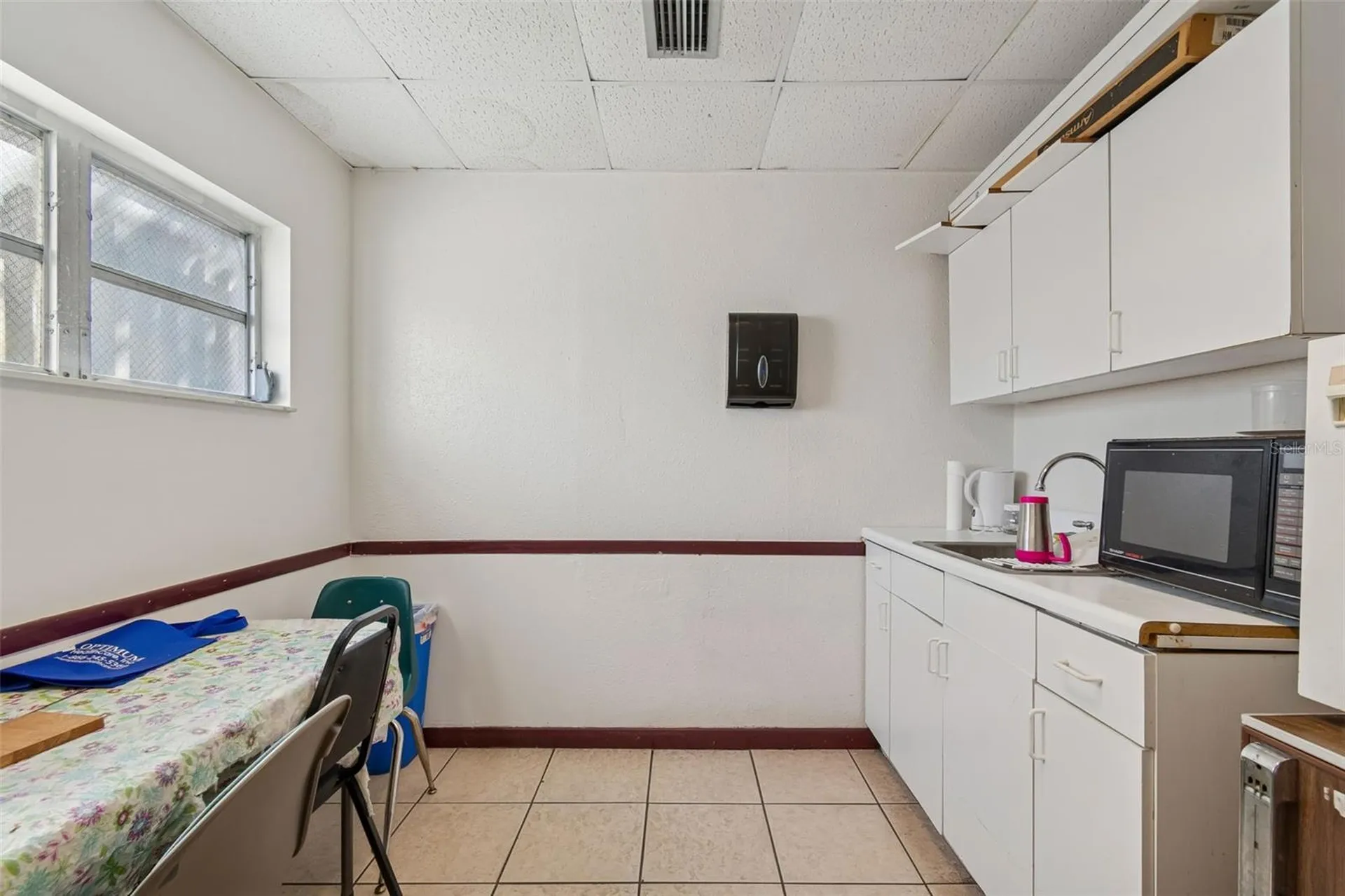 1152 62nd Avenue S St Petersburg FL 33705