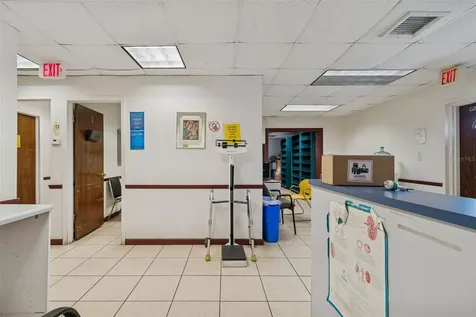 1152 62nd Avenue S St Petersburg FL 33705