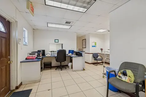 1152 62nd Avenue S St Petersburg FL 33705