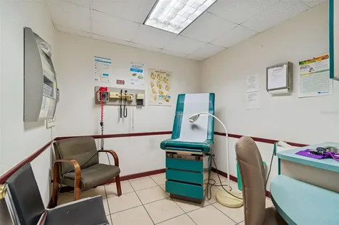 1152 62nd Avenue S St Petersburg FL 33705