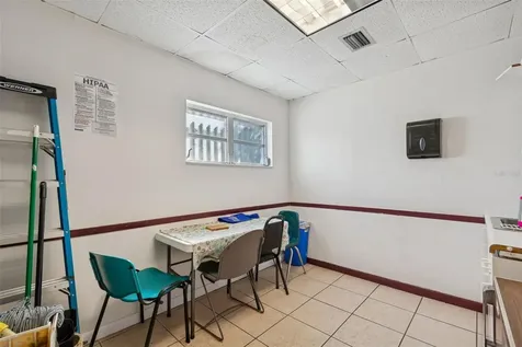 1152 62nd Avenue S St Petersburg FL 33705