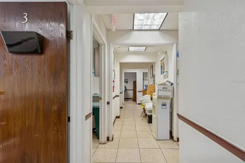 1152 62nd Avenue S St Petersburg FL 33705