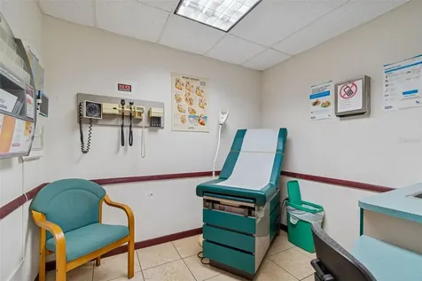 1152 62nd Avenue S St Petersburg FL 33705