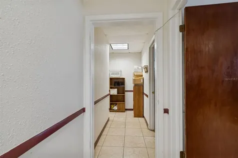 1152 62nd Avenue S St Petersburg FL 33705