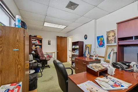 1152 62nd Avenue S St Petersburg FL 33705