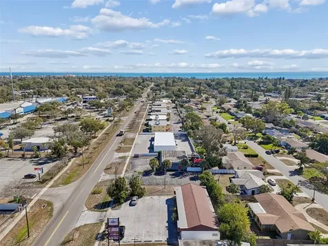 1152 62nd Avenue S St Petersburg FL 33705