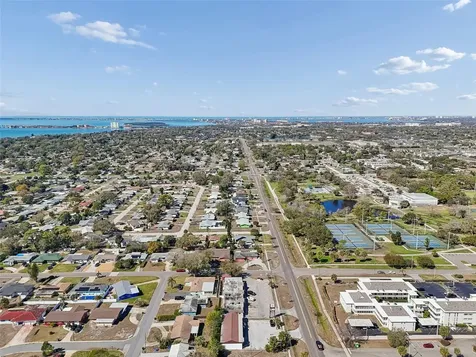 1152 62nd Avenue S St Petersburg FL 33705